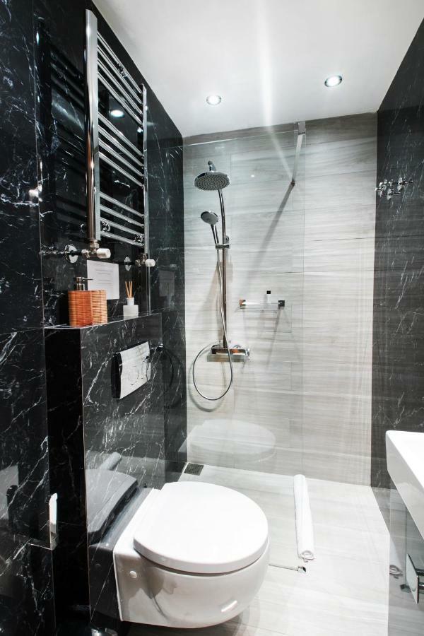Apartament Grey Rhino 1Min From The White Tower Saloniki Zewnętrze zdjęcie